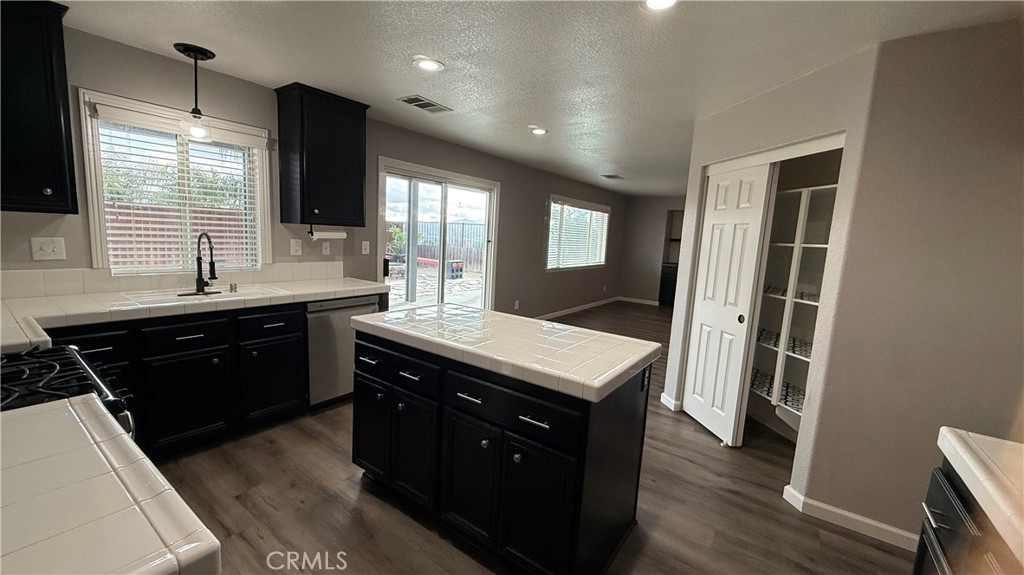 Residential Lease for rent at 29266 Granite Ridge Court, Menifee CA featuring 4 beds and 3 baths