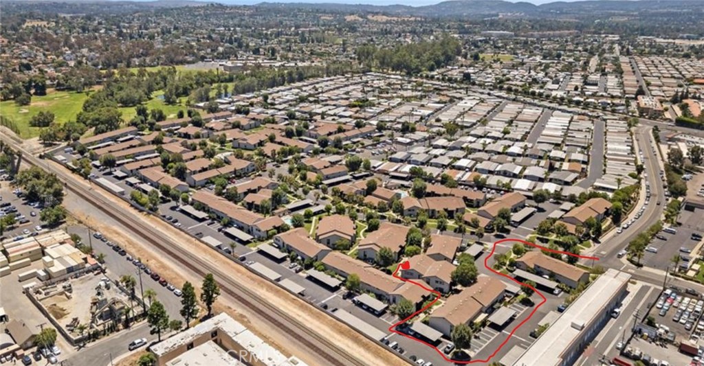 Residential Lease for rent at 23216 Orange, Lake Forest CA featuring 1 bed and 1 bath