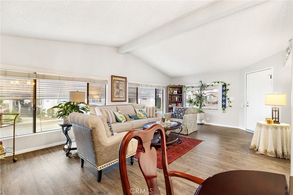 Manufactured In Park for sale at 5001 W Florida Avenue 305, Hemet CA featuring 2 beds and 2 baths