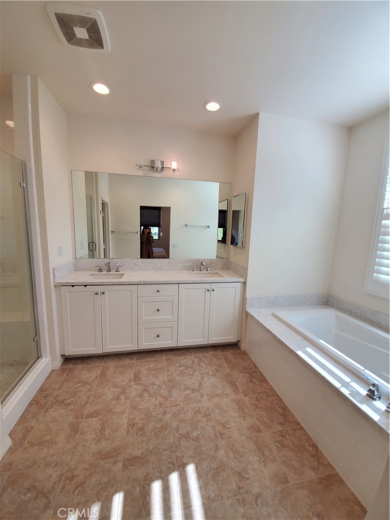 Residential Lease for rent at 110 Parkwood, Irvine CA featuring 4 beds and 3 baths