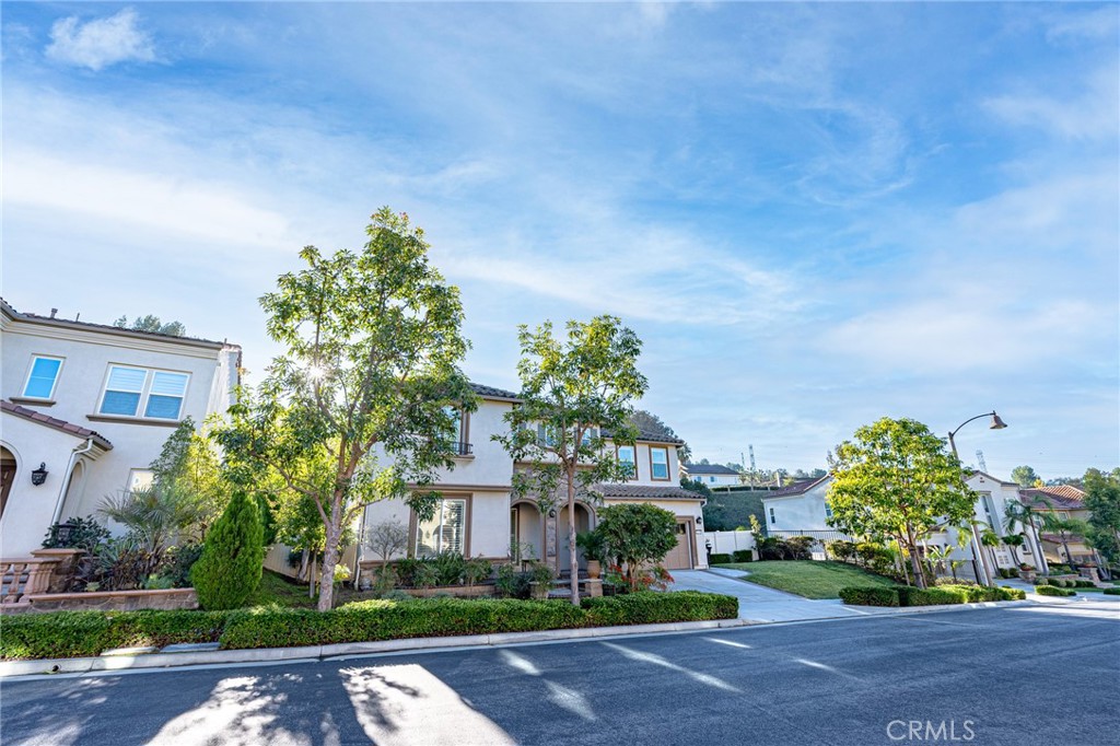 Residential Lease for rent at 21106 Willow Heights Drive, Diamond Bar CA featuring 4 beds and 3 baths