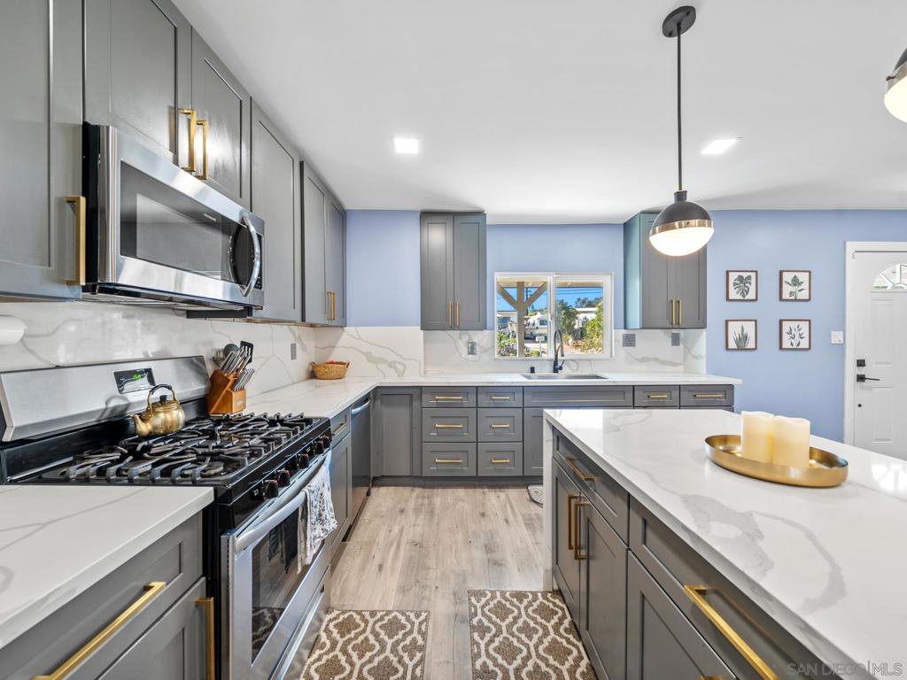 Residential for sale at 4259 View Place, San Diego CA featuring 3 beds and 2 baths