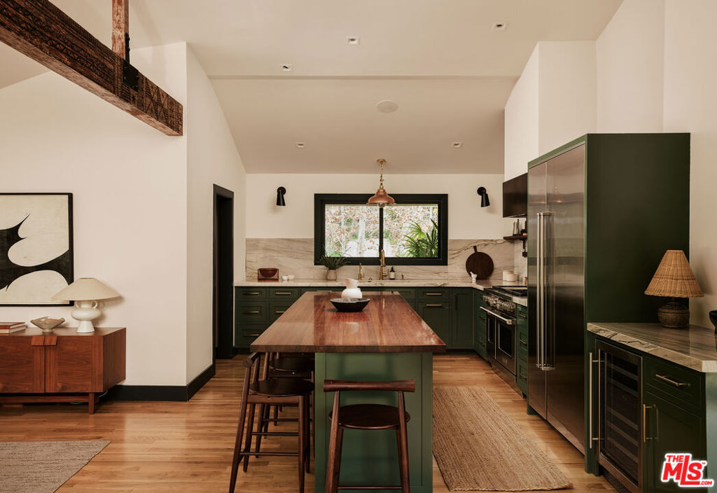 Active for sale at Pasadena, CA, Pasadena, CA CA and 4 baths