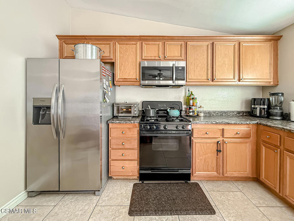 Residential for sale at 14466 Loyola Street, Moorpark CA featuring 3 beds and 2 baths