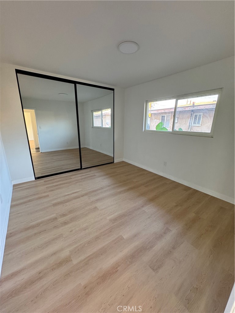 Residential Lease for rent at 8659 Chestnut, South Gate CA featuring 2 beds and 1 bath