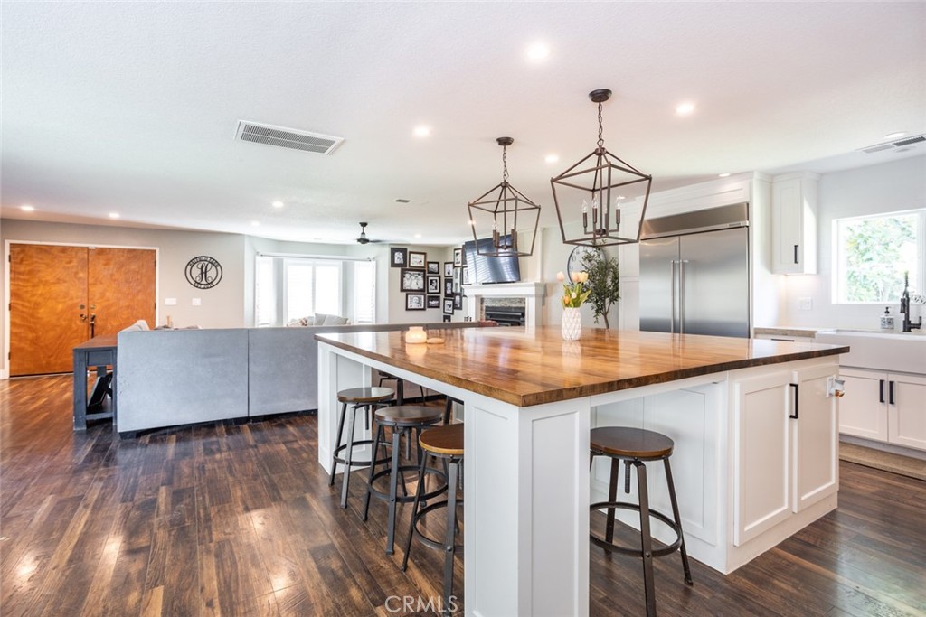 Residential for sale at 9337 Creekside Lane, Modesto CA featuring 4 beds and 3 baths