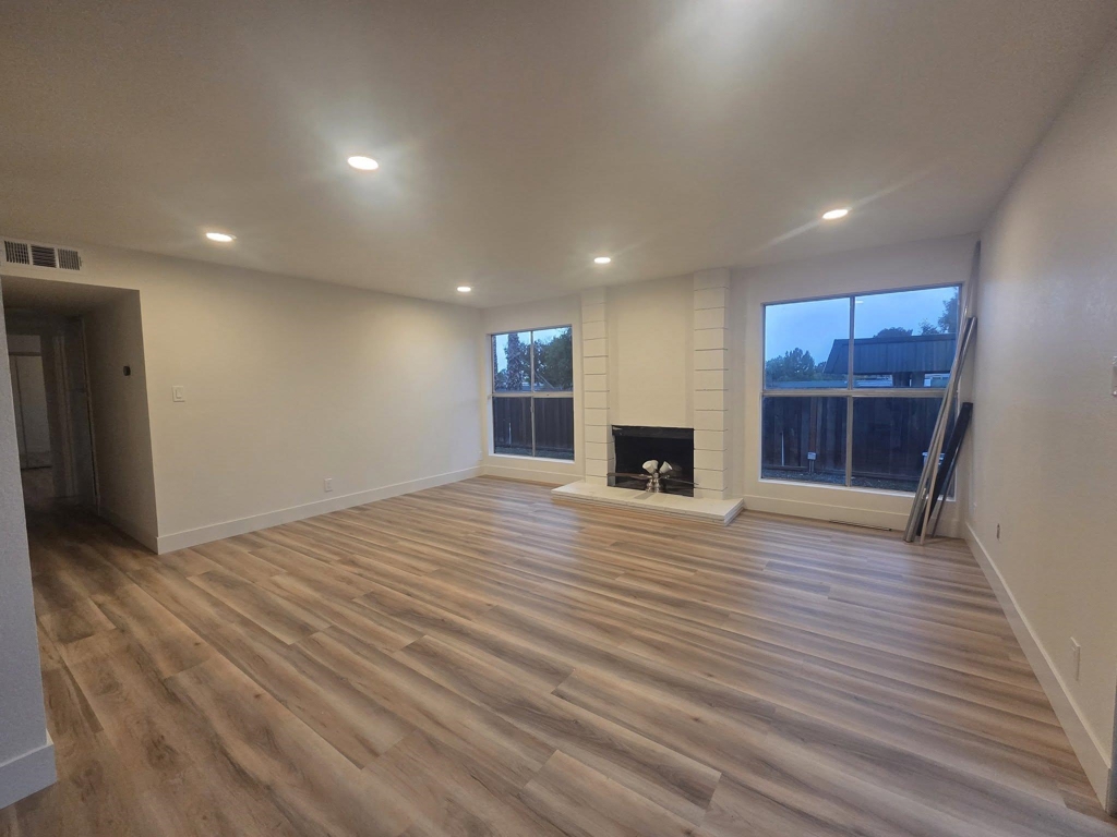 Residential Lease for rent at 1007 Bluebell Dr, Livermore CA featuring 2 beds and 2 baths