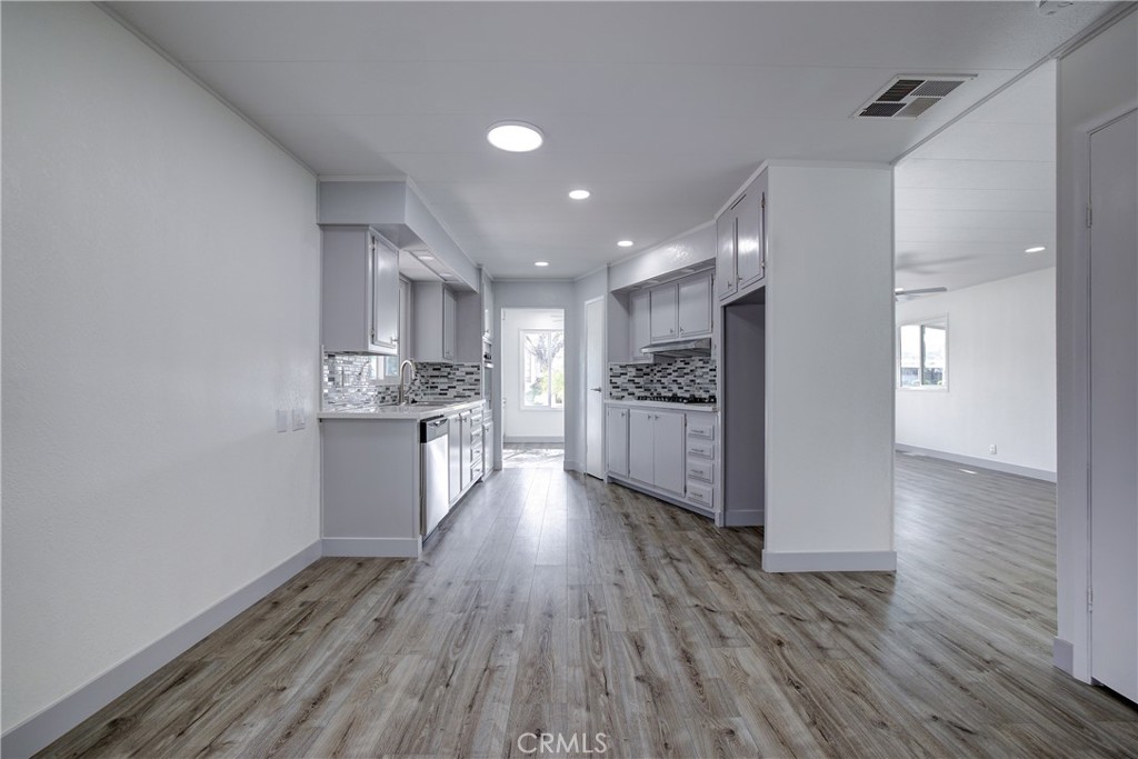 Manufactured In Park for sale at 3700 Buchanan Street 132, Riverside CA featuring 2 beds and 2 baths