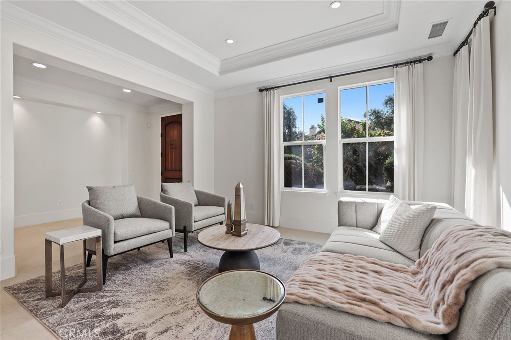 Residential for sale at 113 Bottlebrush, Irvine CA featuring 5 beds and 6 baths