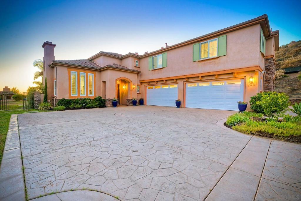 Residential Lease for rent at 15068 Creek Hills Rd, El Cajon CA featuring 5 beds and 5 baths