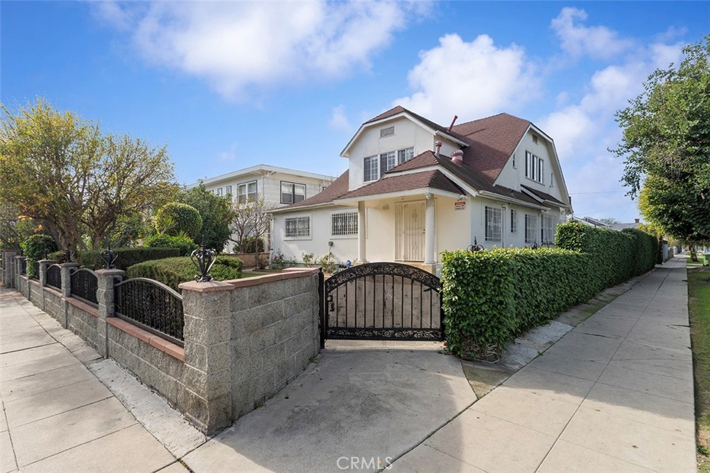 Residential for sale at 901 Westchester Place, Los Angeles CA featuring 7 beds and 4 baths