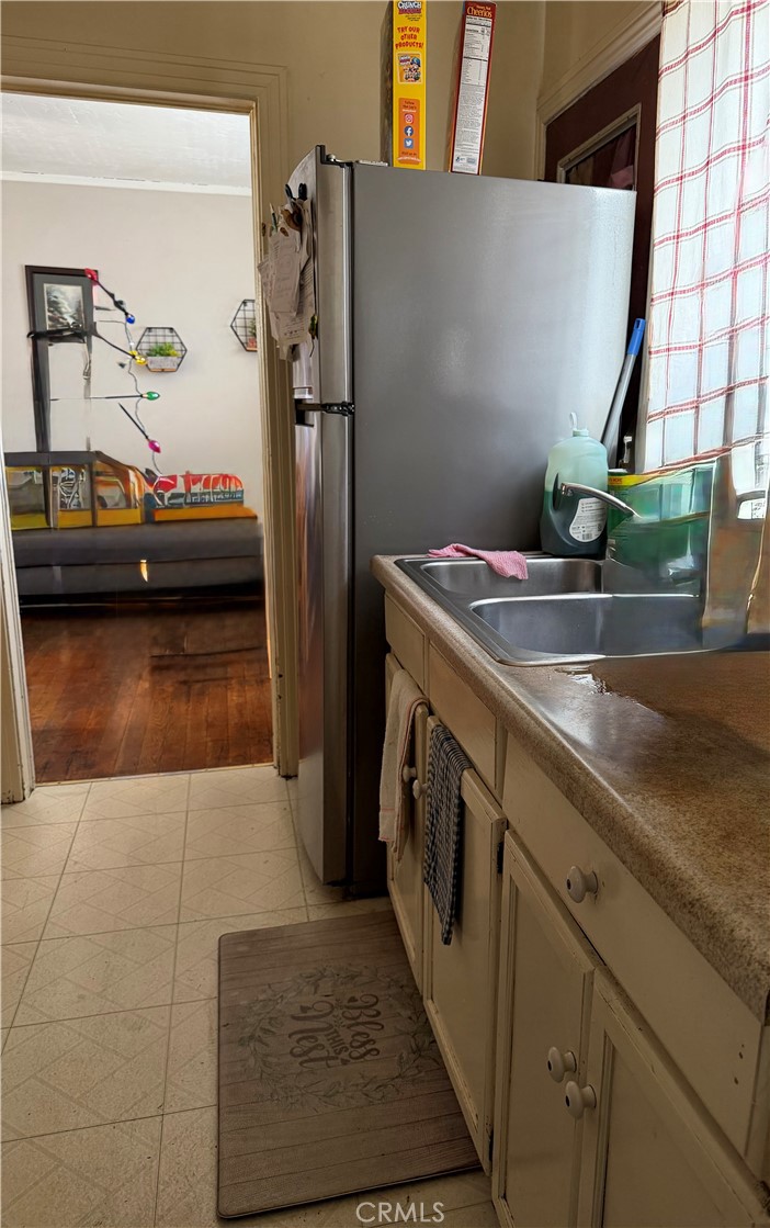Residential Income for sale at 2713 Manitou Avenue, Los Angeles CA