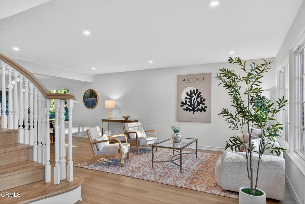 Residential for sale at 2225 Calle Riscoso, Thousand Oaks CA featuring 5 beds and 3 baths