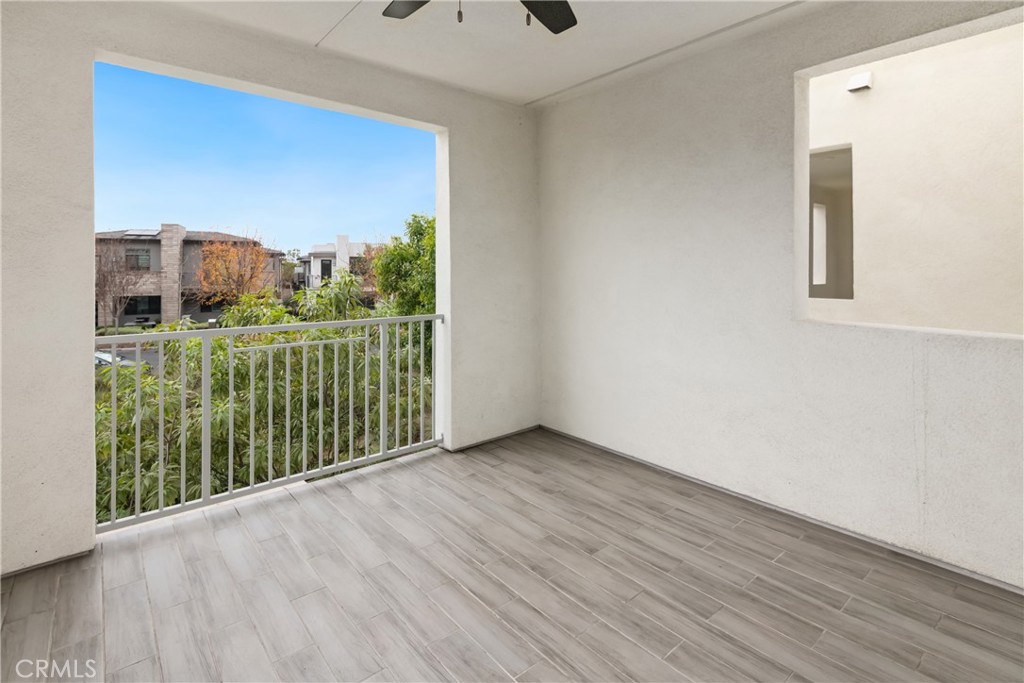 Residential Lease for rent at 341 Magnet, Irvine CA featuring 4 beds and 4 baths