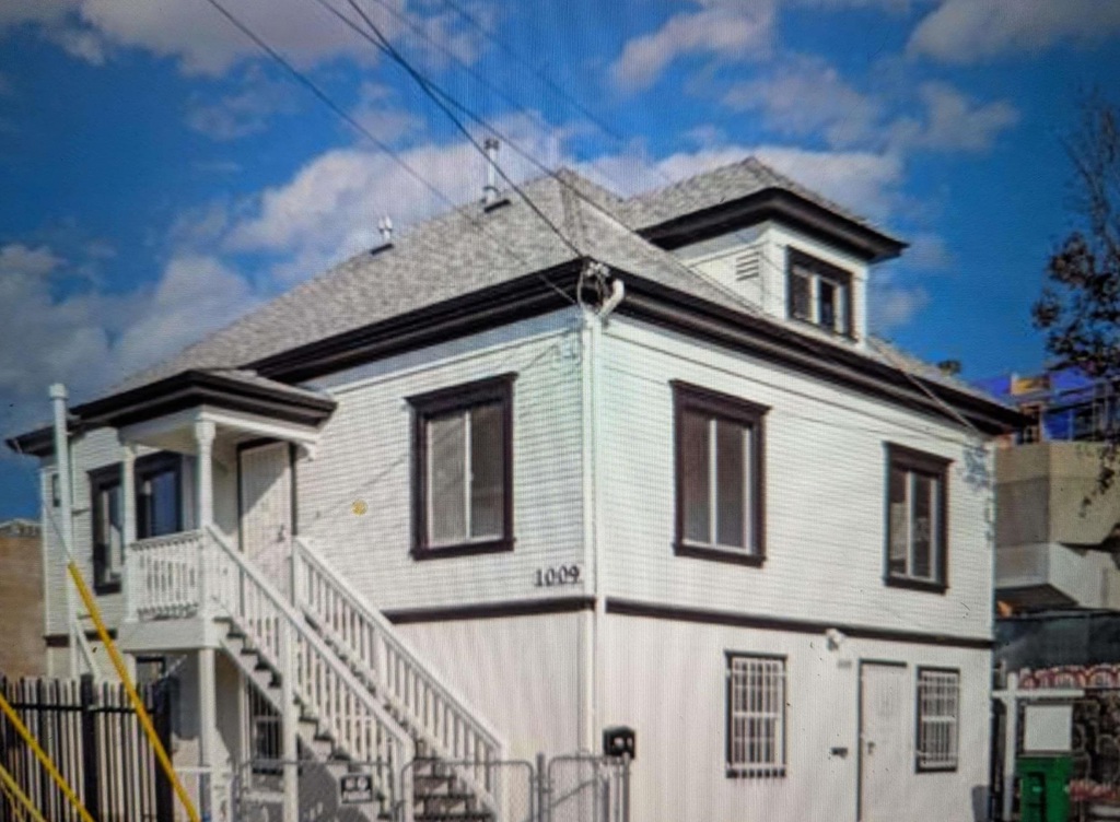 Residential Income for sale at 1009 36Th Ave, Oakland CA