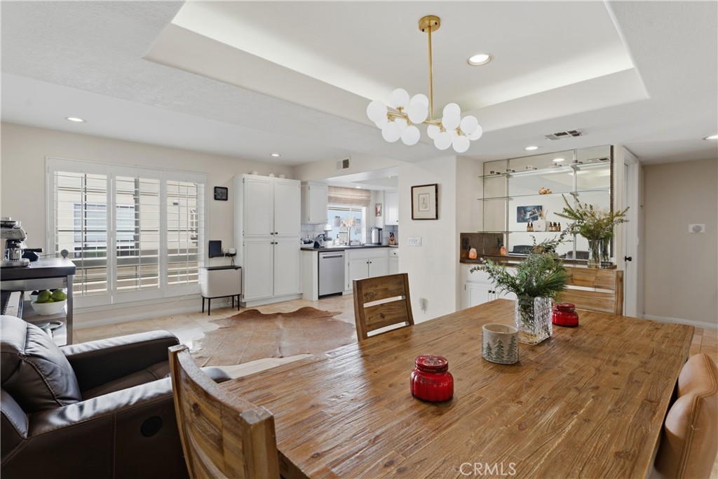 Residential for sale at 5340 Las Virgenes 11, Calabasas CA featuring 3 beds and 3 baths