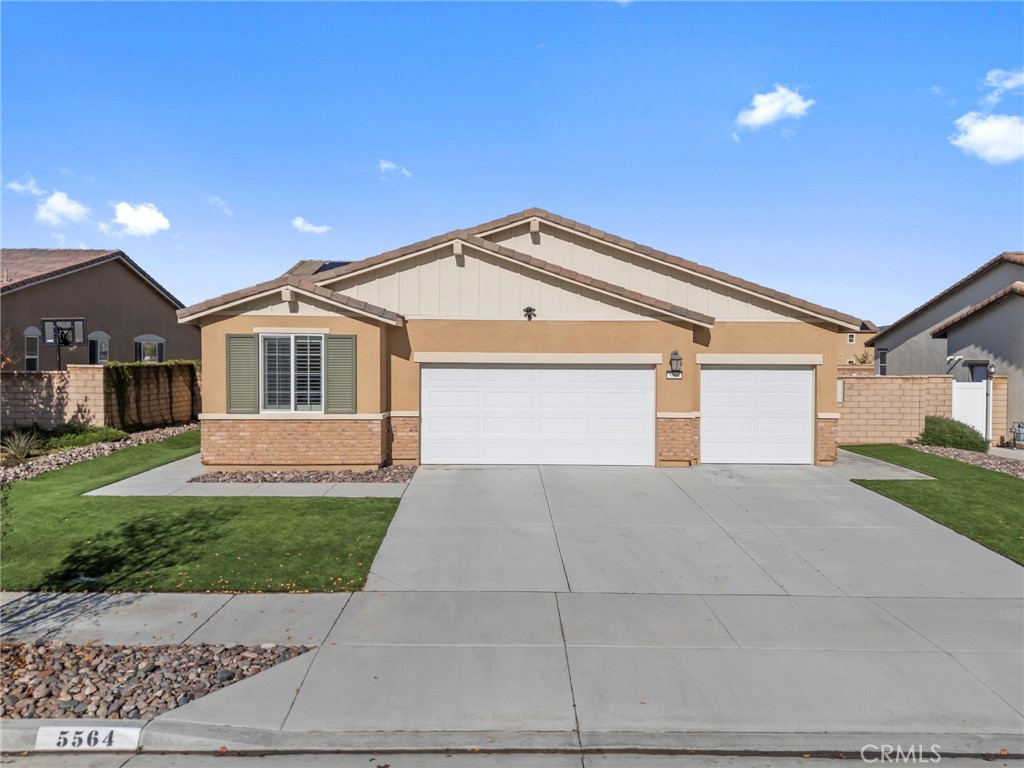 Residential for sale at 5564 Rodeo, Hemet CA featuring 3 beds and 2 baths