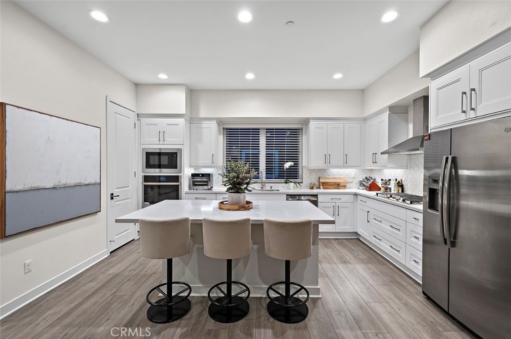 Residential Lease for rent at 769 Doheny Way, Dana Point CA featuring 2 beds and 3 baths