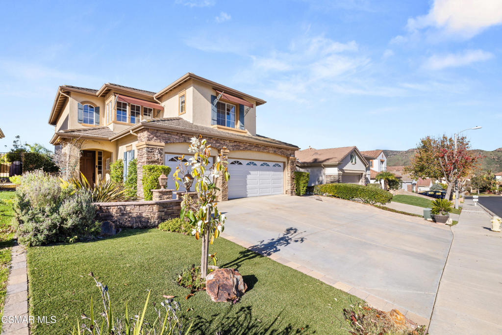 Residential for sale at 615 Camino Del Lago, Newbury Park CA featuring 5 beds and 3 baths