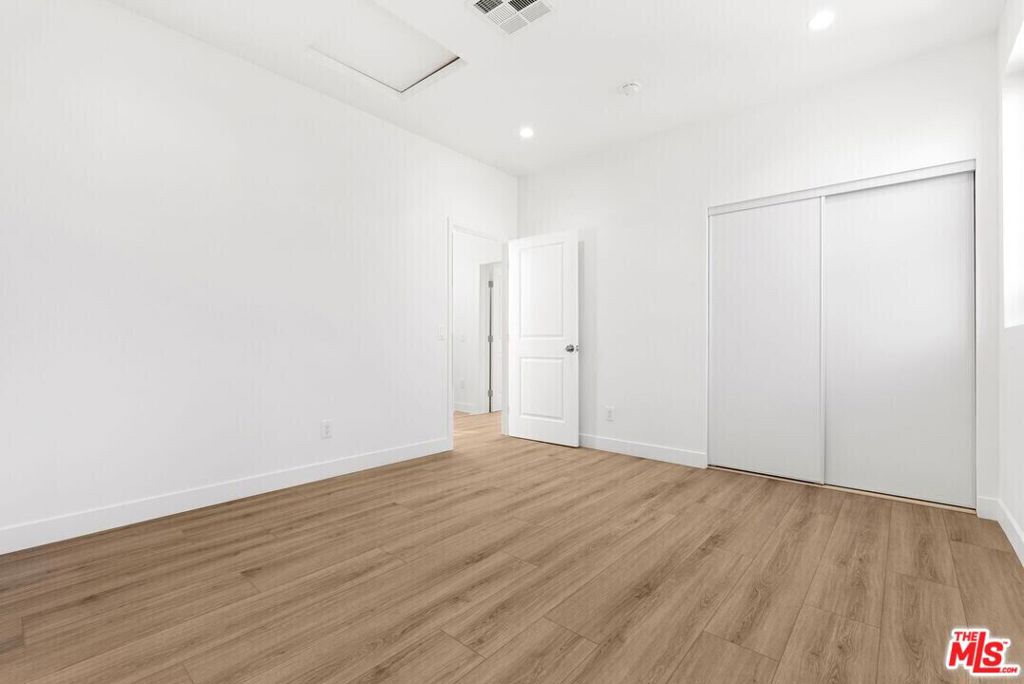 Residential Income for sale at 1955 Bonsallo Avenue, Los Angeles CA featuring 10 beds and 9 baths