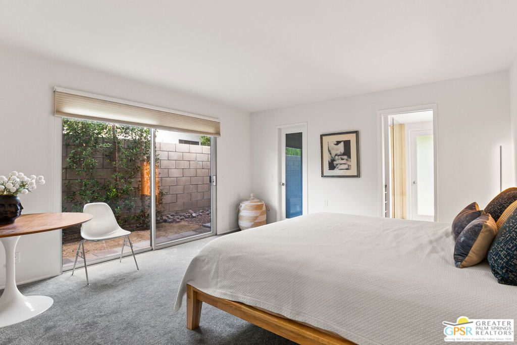 Residential for sale at 530 N Calle Rolph, Palm Springs CA featuring 2 beds and 2 baths