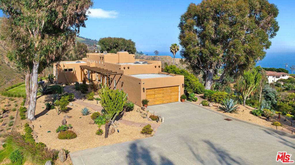 Residential for sale at 3240 Sumac Ridge Road, Malibu CA featuring 3 beds and 3 baths