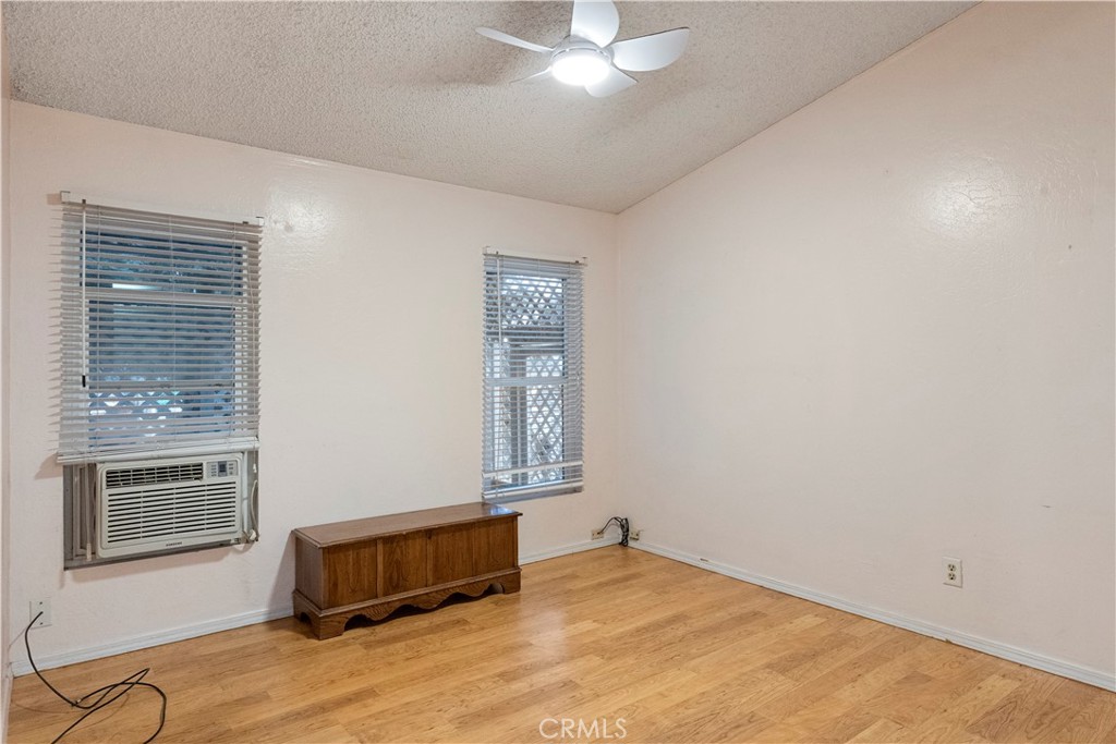 Manufactured In Park for sale at 123 Henshaw Avenue 107, Chico CA featuring 2 beds and 1 bath