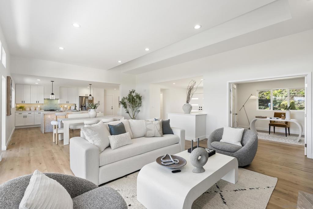 Residential Income for sale at 7875 Bellakaren Pl, La Jolla CA