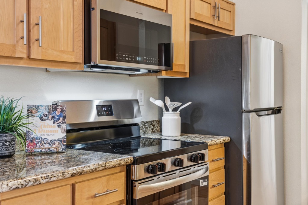 Residential for sale at 59 Marina Lakes Dr, Richmond CA featuring 2 beds and 1 bath