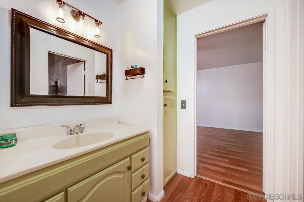 Residential for sale at 6725 Mission Gorge Rd 101B, San Diego CA featuring 1 bed and 1 bath