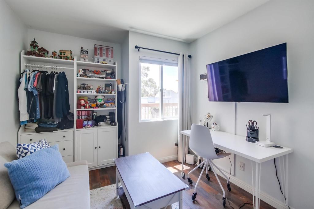 Residential for sale at 10374 Caminito Banyon, San Diego CA featuring 2 beds and 2 baths