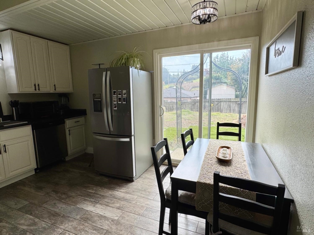 Residential for sale at 469 La Jolla St, Vallejo CA featuring 3 beds and 1 bath