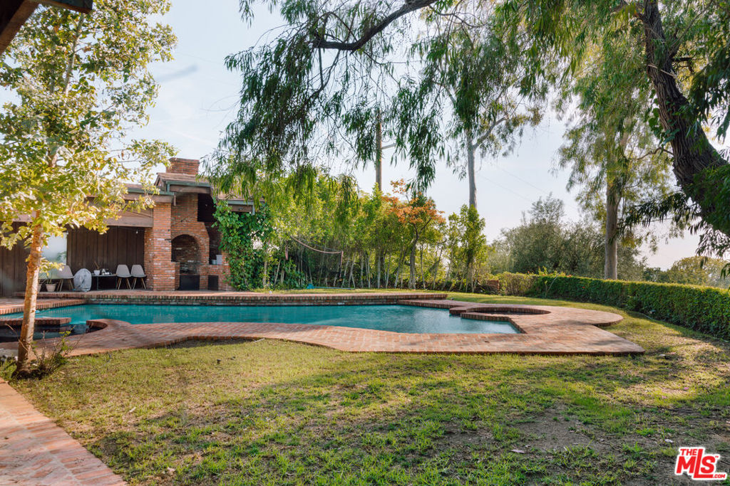 Residential for sale at 1355 Beverly Estates Drive, Beverly Hills CA featuring 6 beds and 9 baths