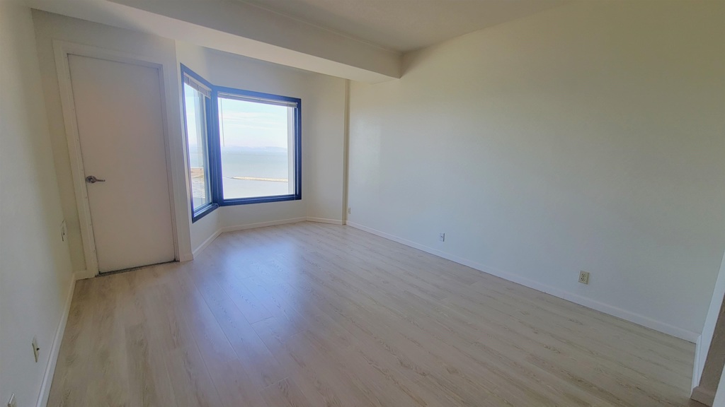 Residential for sale at 6363 Christie Ave 1915, Emeryville CA featuring 1 bed and 2 baths
