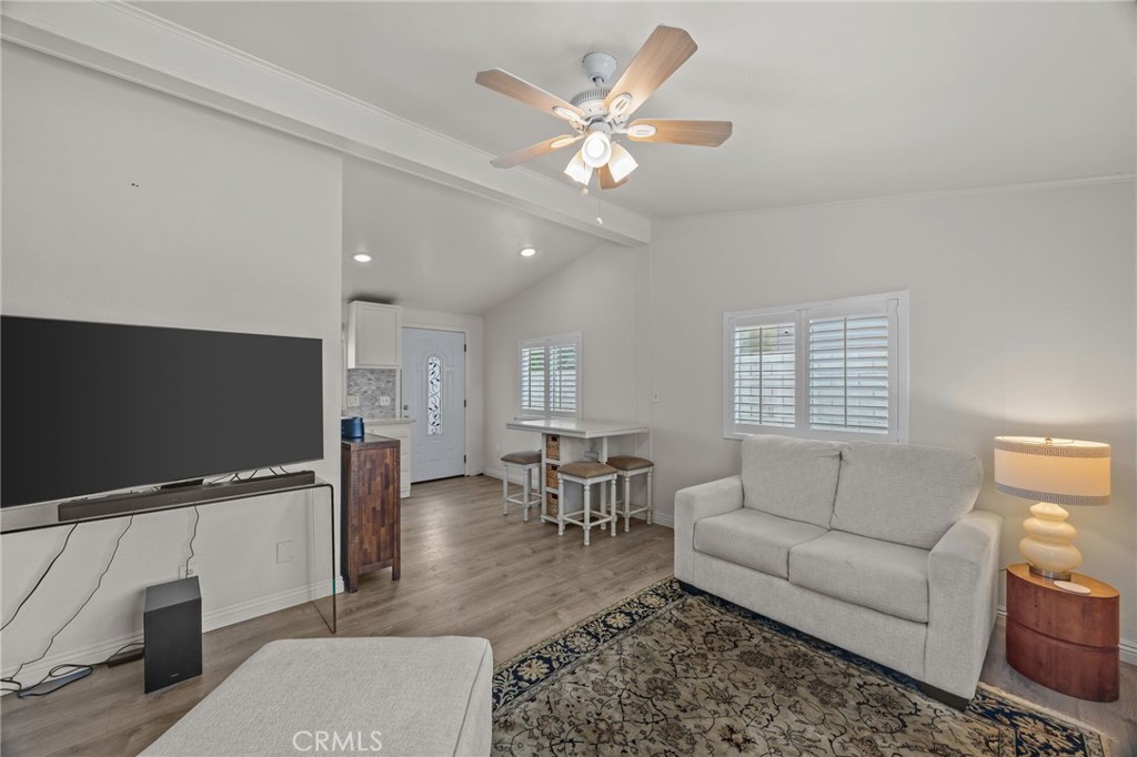 Manufactured In Park for sale at 1660 Whittier Avenue 3, Costa Mesa CA featuring 1 bed and 1 bath