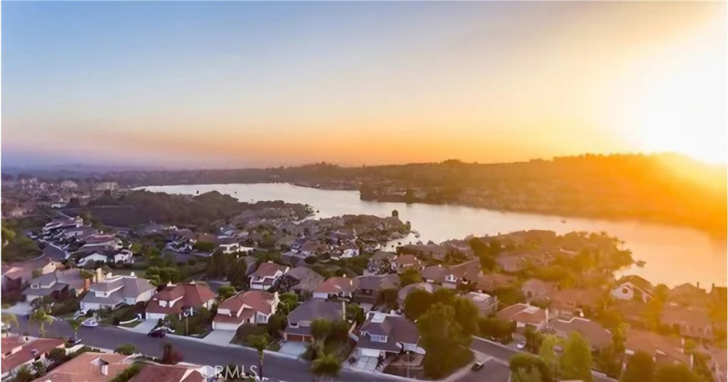 Residential for sale at 24102 Castilla, Mission Viejo CA featuring 2 beds and 2 baths