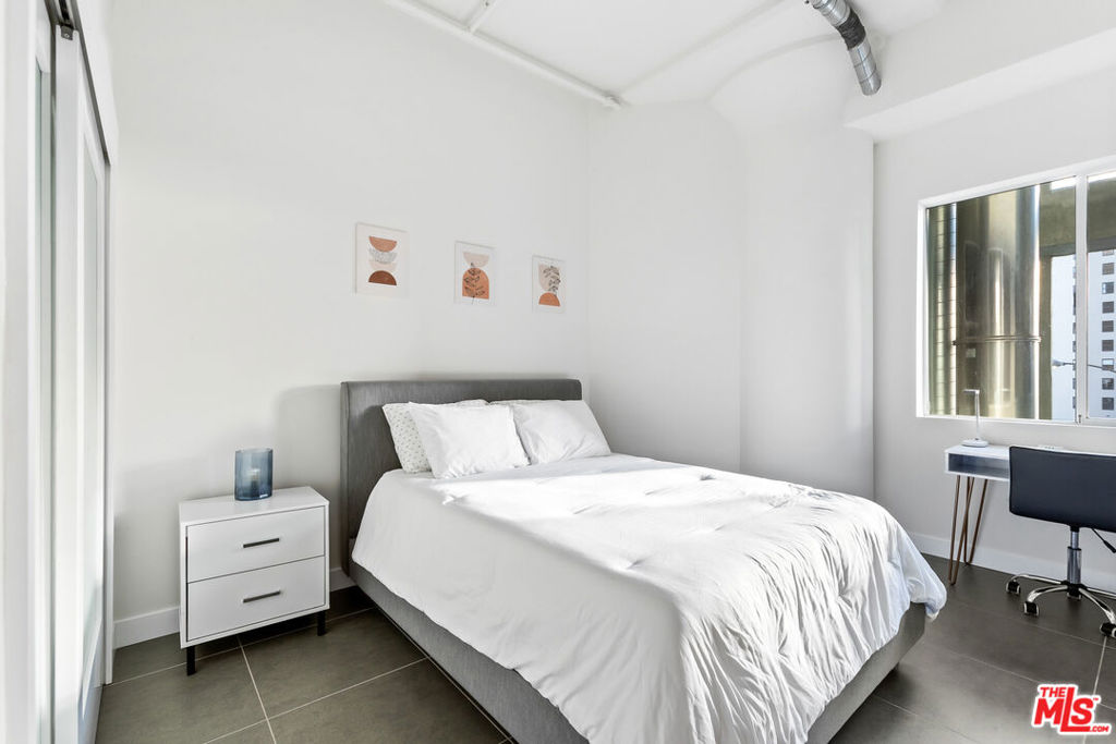 Residential for sale at 939 S Broadway 308, Los Angeles CA featuring 2 beds and 1 bath