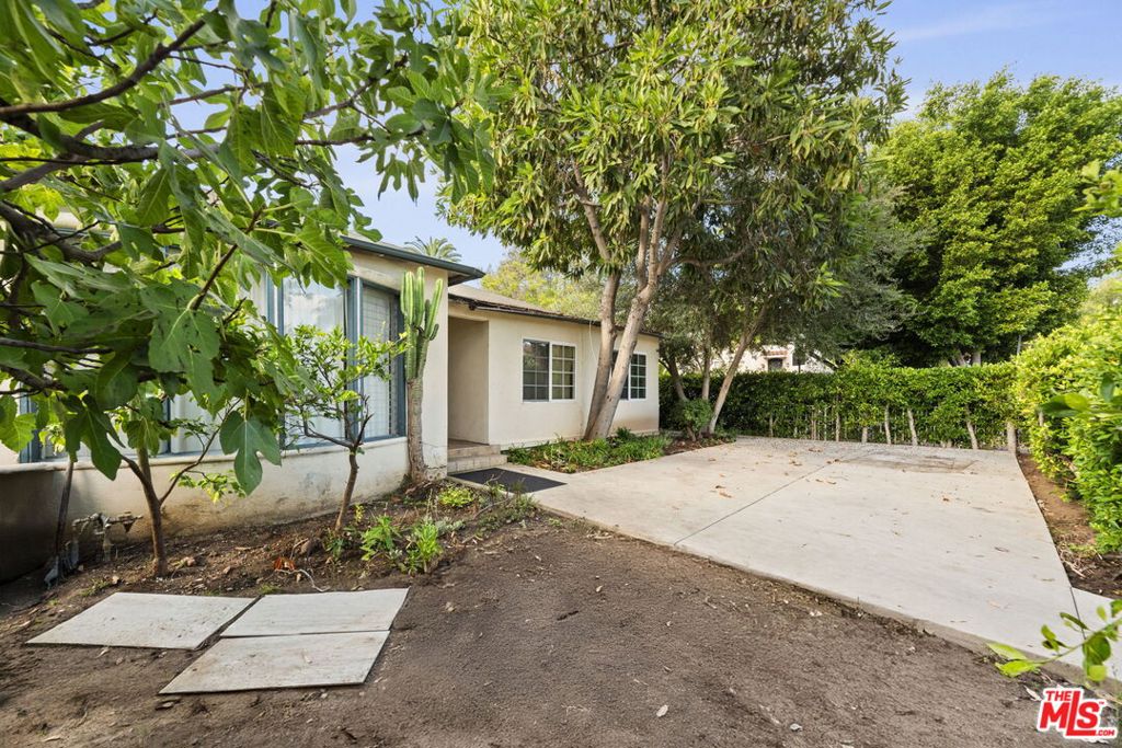 Residential for sale at 8860 Horner Street, Los Angeles CA featuring 3 beds and 3 baths