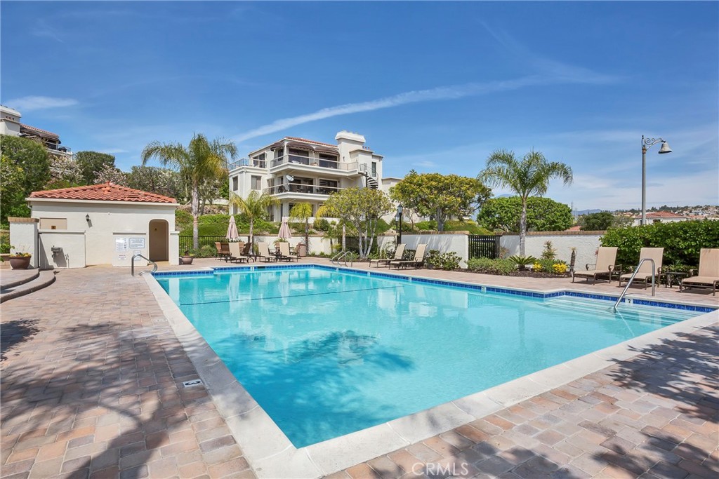 Residential Lease for rent at 22564 Galilea 32, Mission Viejo CA featuring 2 beds and 2 baths