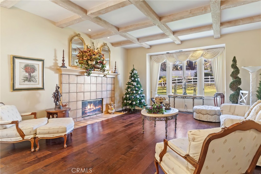 Residential for sale at 2 Colina, Rolling Hills Estates CA featuring 4 beds and 3 baths