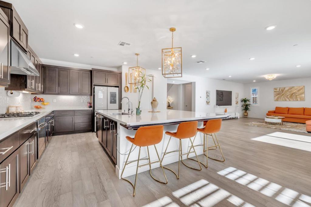 Residential for sale at 6383 Greymont Drive, Tracy CA featuring 4 beds and 4 baths