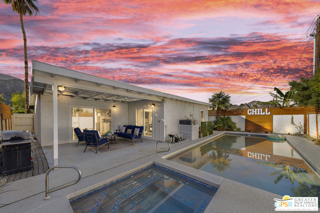 Residential for sale at 51630 Avenida Ramirez, La Quinta CA featuring 3 beds and 2 baths