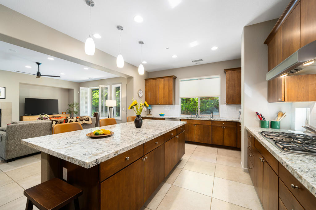 Residential for sale at 3000 Candlelight Lane, Palm Springs CA featuring 3 beds and 4 baths