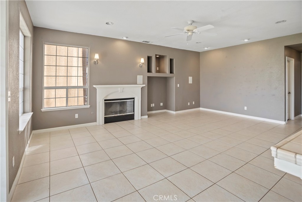 Residential for sale at 4110 Bella Vista, Chowchilla CA featuring 5 beds and 3 baths