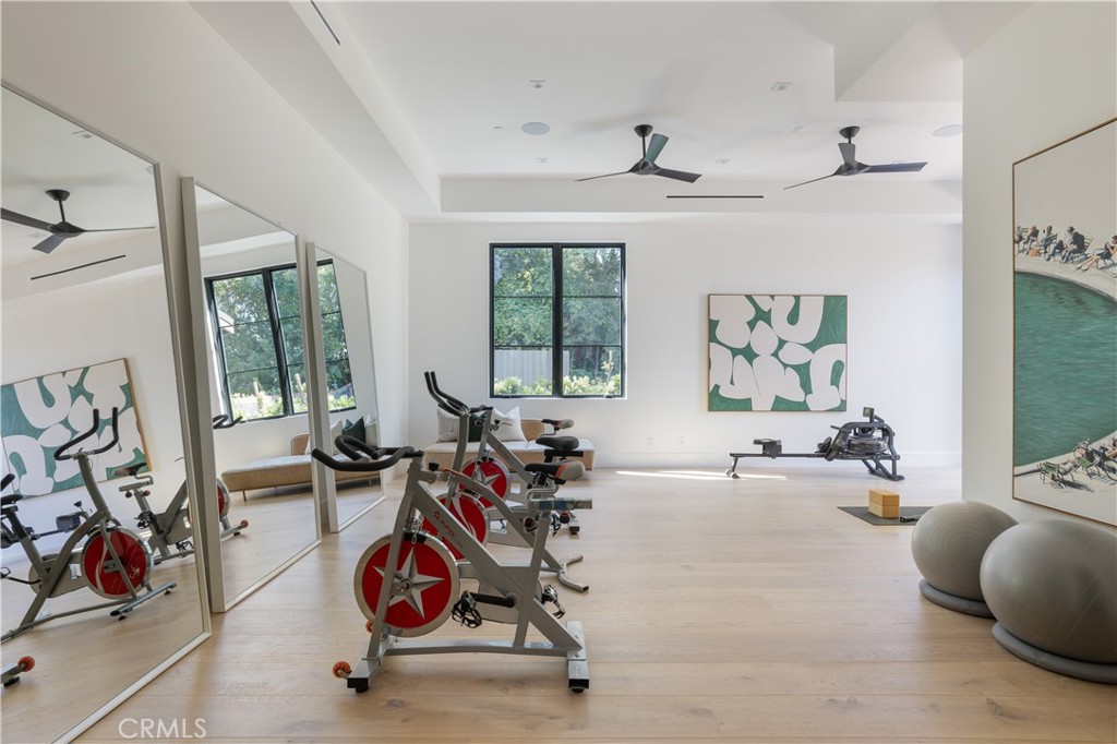 Residential Lease for rent at 24341 ROLLING VIEW Road, Hidden Hills CA featuring 7 beds and 11 baths