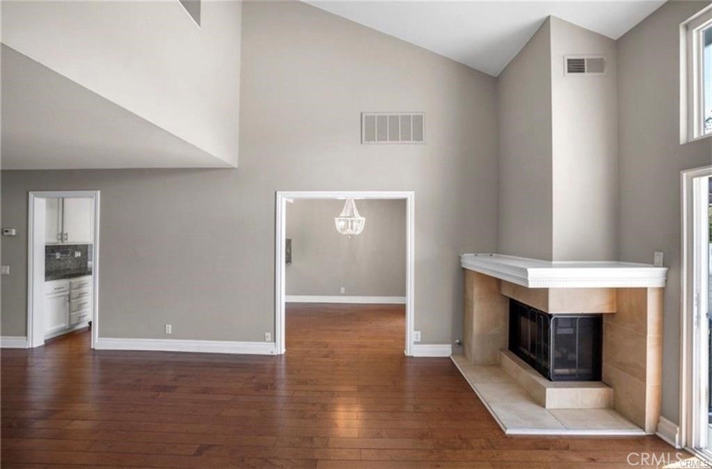 Residential Lease for rent at 22122 Summit Hill Drive 10, Lake Forest CA featuring 2 beds and 3 baths