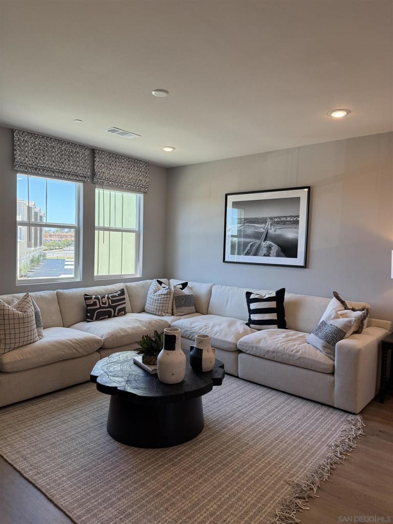 Residential Lease for rent at 504 Lotus Drive, San Marcos CA featuring 3 beds and 4 baths