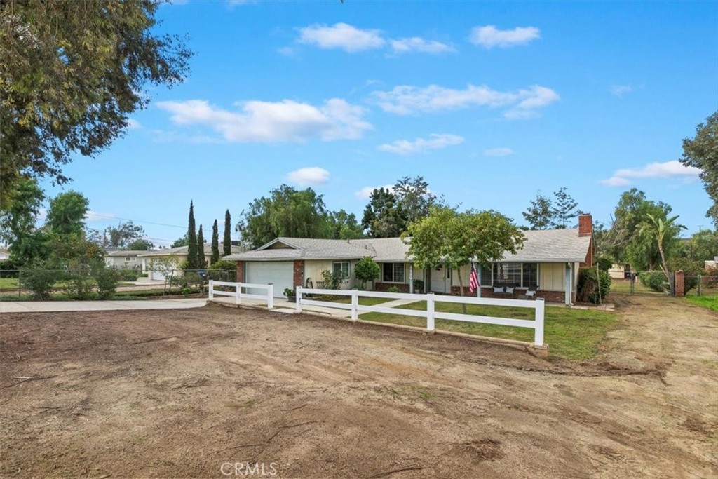 Residential for sale at 4480 California, Norco CA featuring 3 beds and 2 baths