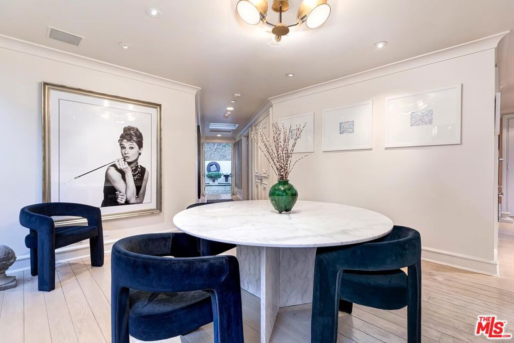 Residential Lease for rent at 2353 Bowmont Drive, Beverly Hills CA featuring 4 beds and 5 baths