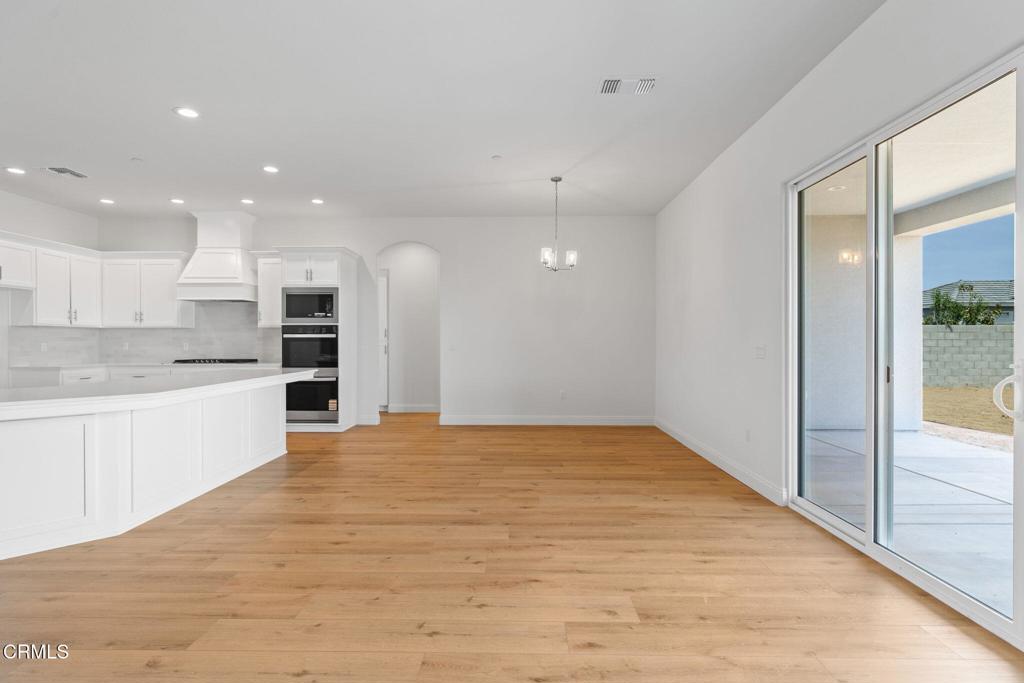 Residential for sale at 7516 Ruthburg Way, Bakersfield CA featuring 4 beds and 3 baths